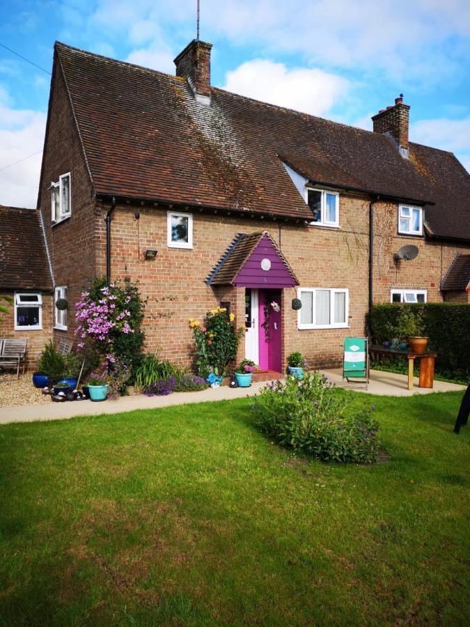 Avebury Life Bed & Breakfast Exterior photo